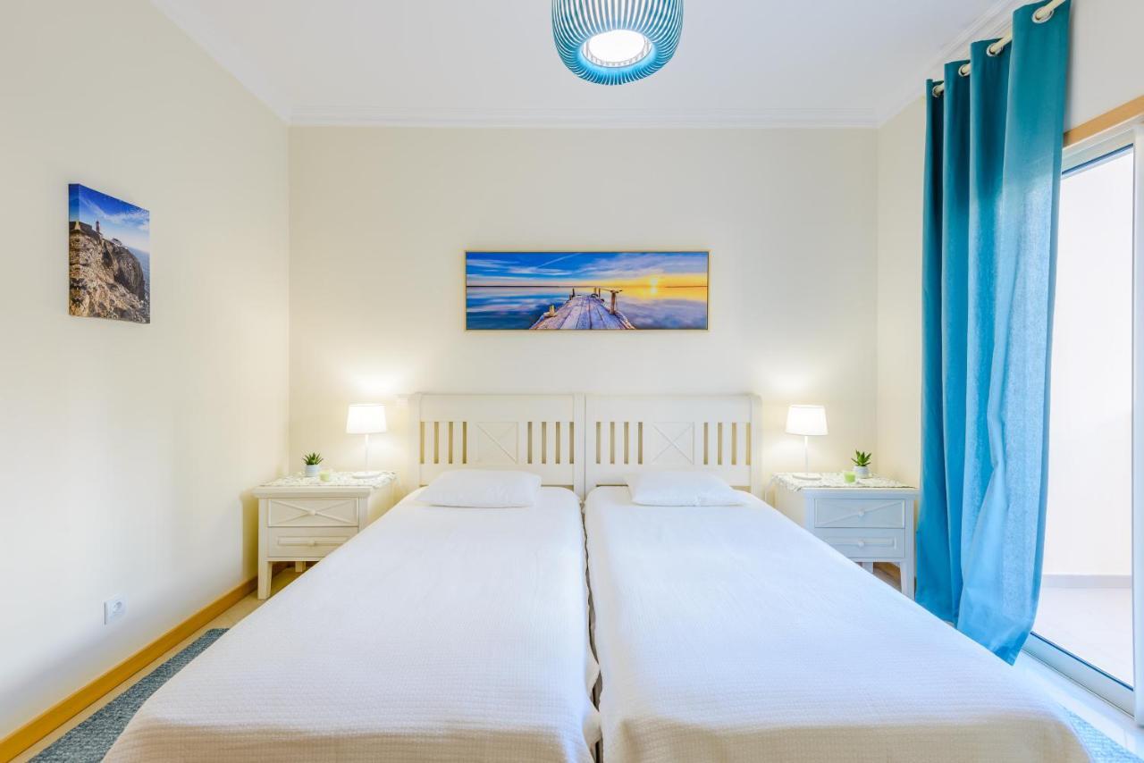 Bnb Homes Ocean View Apartment With Huge Sunny Terrace, 2 Swimming Pools & Tennis Court Albufeira Exterior photo