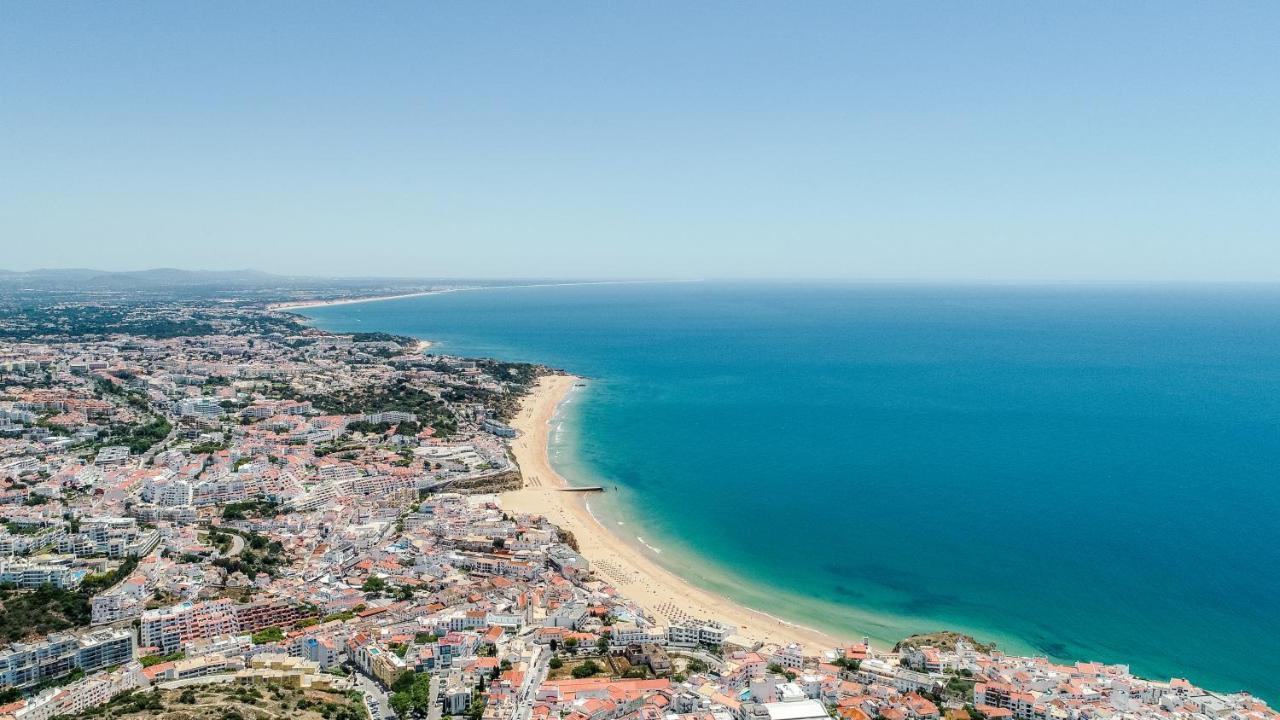 Bnb Homes Ocean View Apartment With Huge Sunny Terrace, 2 Swimming Pools & Tennis Court Albufeira Exterior photo