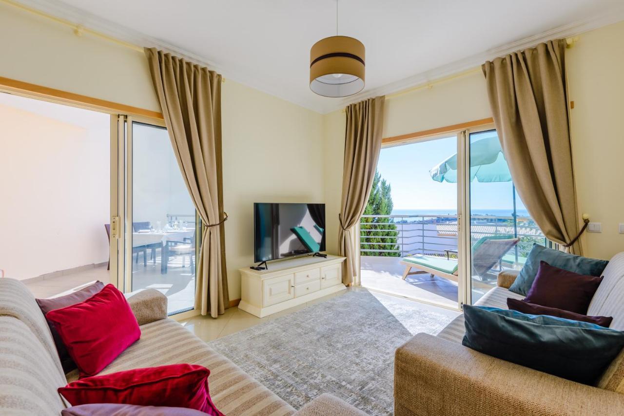 Bnb Homes Ocean View Apartment With Huge Sunny Terrace, 2 Swimming Pools & Tennis Court Albufeira Exterior photo